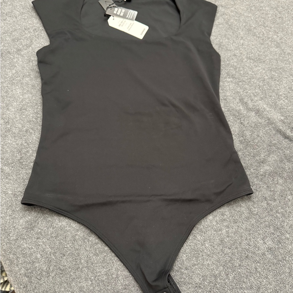 Black Capsleeve Bodysuit